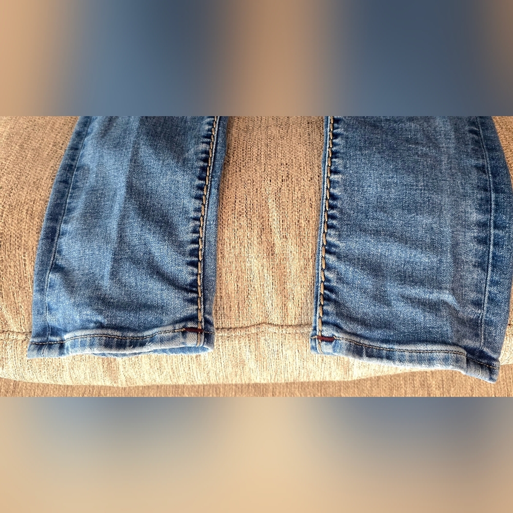 True Religion Stella Midrise Skinny Super T Jeans Size 26 - Picture 8 of 10